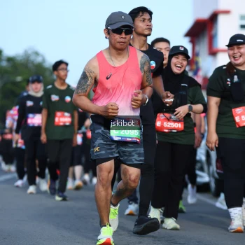 Runner Photo 3682658