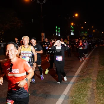 Runner Photo 3682669