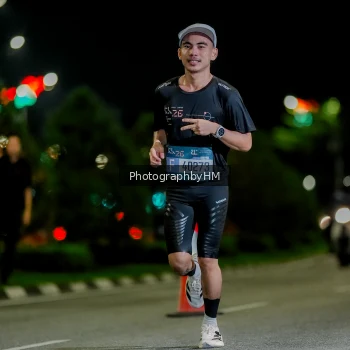 Runner Photo 3682674