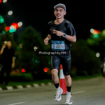Runner Photo 3682692