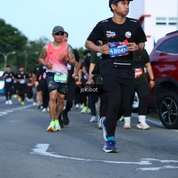 Runner Photo 3682707