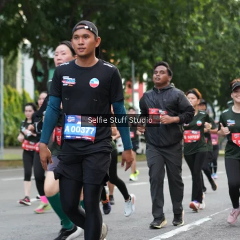 Runner Photo 3682714