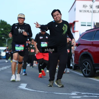 Runner Photo 3682728