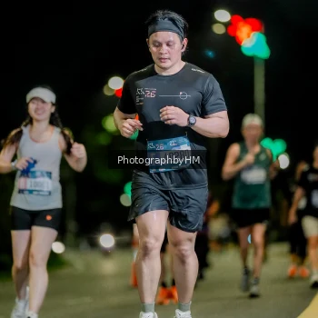 Runner Photo 3682757