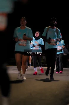 Runner Photo 3682759