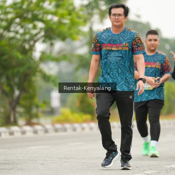 Runner Photo 3682763