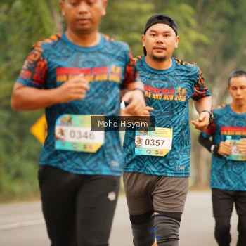 Runner Photo 3682765