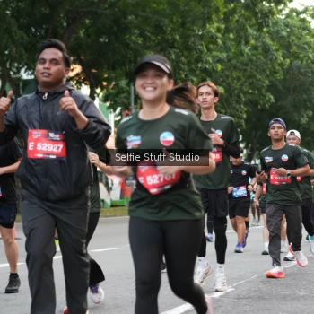 Runner Photo 3682771
