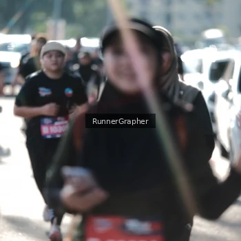 Runner Photo 3682774