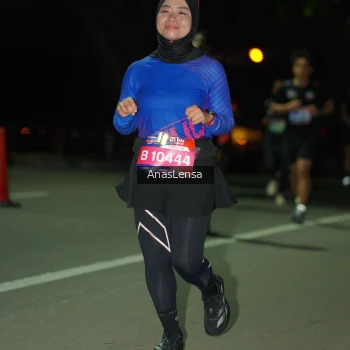 Runner Photo 3682775