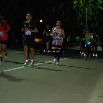 Runner Photo 3682784
