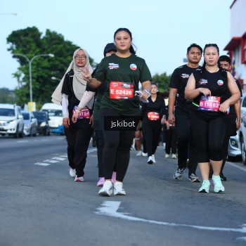 Runner Photo 3682793