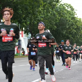 Runner Photo 3682815