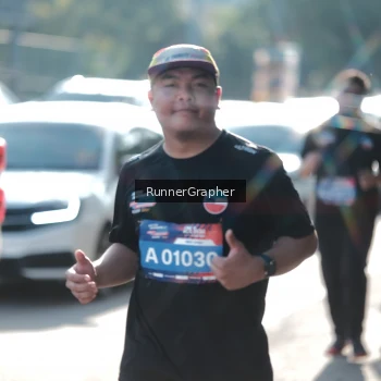 Runner Photo 3682819