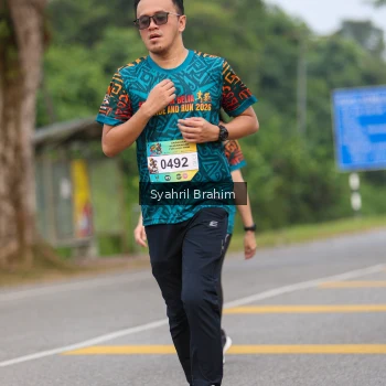 Runner Photo 3682823