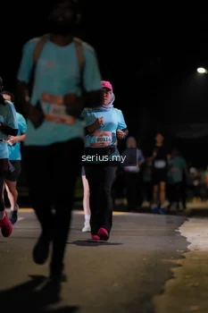 Runner Photo 3682824