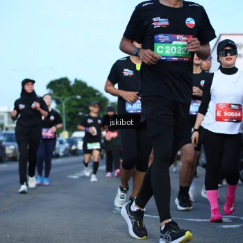 Runner Photo 3682825