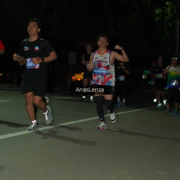 Runner Photo 3682829