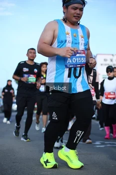 Runner Photo 3682841