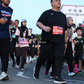 Runner Photo 3682861