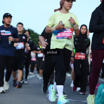 Runner Photo 3682863