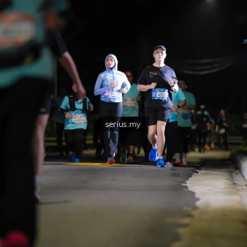 Runner Photo 3682876