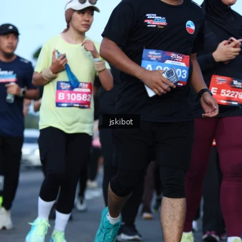 Runner Photo 3682880