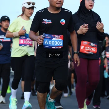 Runner Photo 3682881