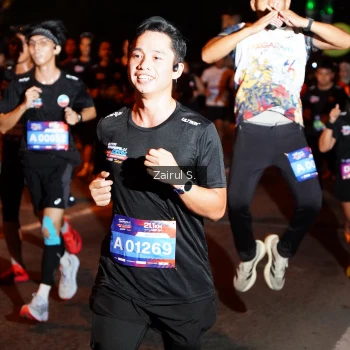 Runner Photo 3682895