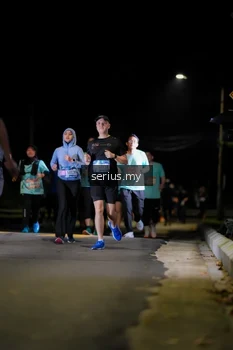 Runner Photo 3682910