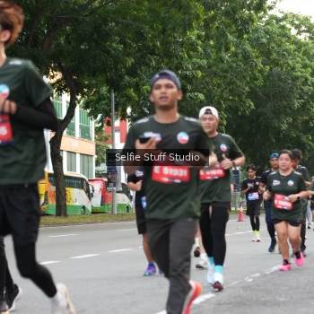 Runner Photo 3682914