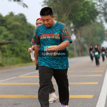 Runner Photo 3682915
