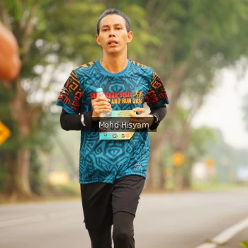 Runner Photo 3682917