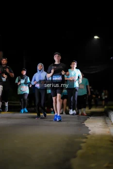 Runner Photo 3682925