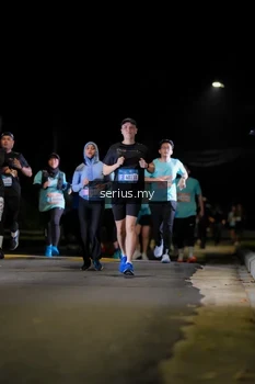 Runner Photo 3682927