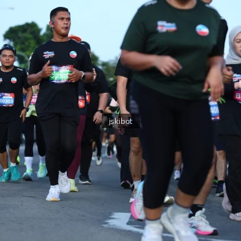 Runner Photo 3682929