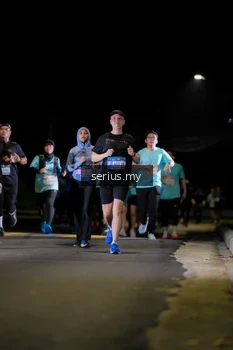Runner Photo 3682931