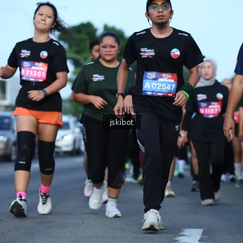 Runner Photo 3682937