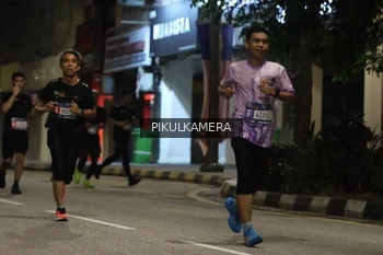 Runner Photo 3682945