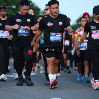 Runner Photo 3682988