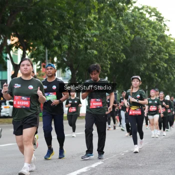 Runner Photo 3682997