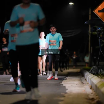 Runner Photo 3683021
