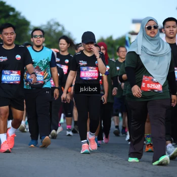 Runner Photo 3683022