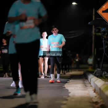 Runner Photo 3683023