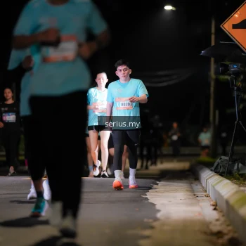 Runner Photo 3683036