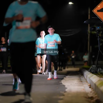 Runner Photo 3683037