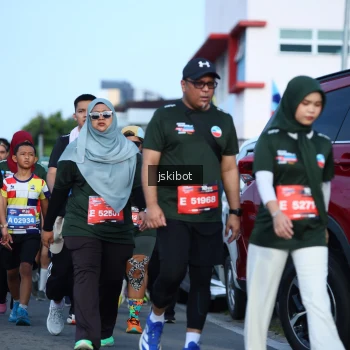 Runner Photo 3683056