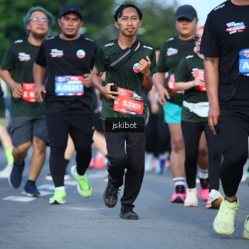 Runner Photo 3683109