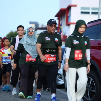 Runner Photo 3683118