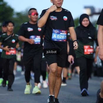 Runner Photo 3683119
